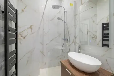 Salle de bains dans l'établissement Mobility lease - La Fayette - 8 people