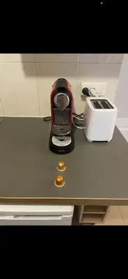 Plateau bouilloire dans l'établissement appartement au centre de Paris, 2ème arrondissement