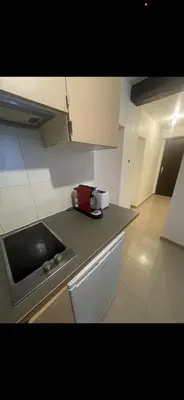 Cuisine ou kitchenette dans l'établissement appartement au centre de Paris, 2ème arrondissement