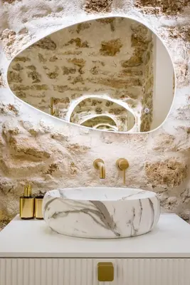 Salle de bains dans l'établissement B1 Beautiful, Luxury Near Eiffel Tower Sleeps AC