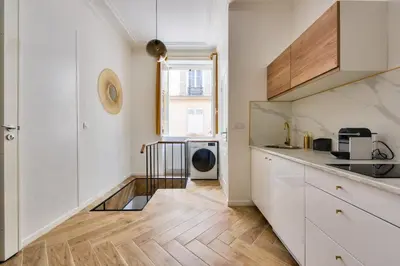 Cuisine ou kitchenette dans l'établissement Charming & modern 1BR - Paris 8