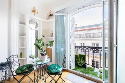 Balcon ou terrasse dans l'établissement GuestReady - Unwind in Style in the heart of Paris