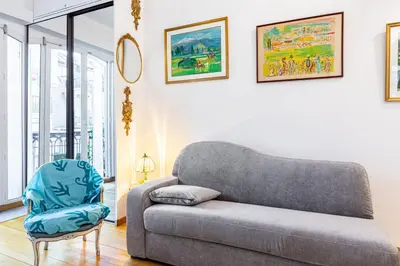 Coin salon dans l'établissement GuestReady - Unwind in Style in the heart of Paris
