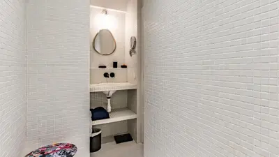 Plan de l'établissement APPARTEMENT avec vue sur la Seine 10' en voiture de Paris et de la Tour Eiffel
