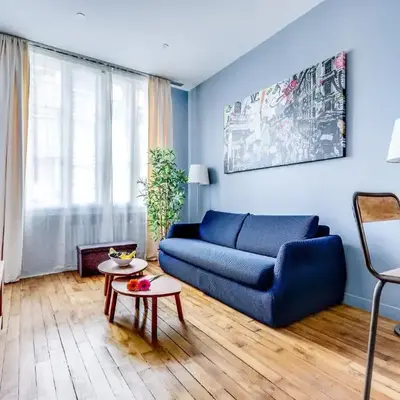 Buttes-Chaumont - Fully-Equipped