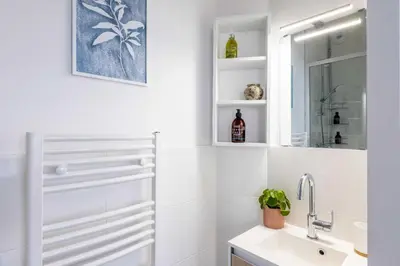 Salle de bains dans l'établissement Superb Flat - Heart of Marais - PARIS