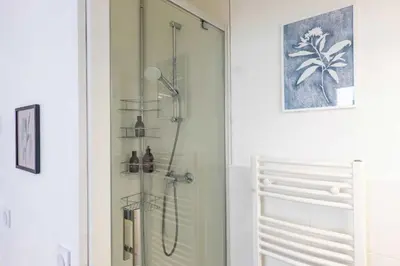 Salle de bains dans l'établissement Superb Flat - Heart of Marais - PARIS