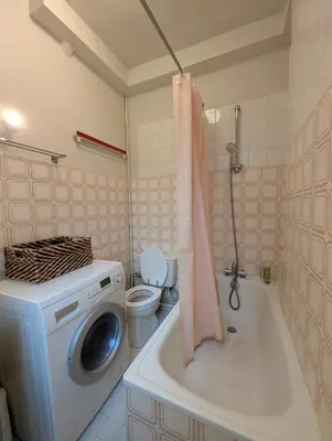 Salle de bains dans l'établissement Apartment 2 steps from Montmartre