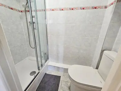 Salle de bains dans l'établissement Grand appt for 7p center city
