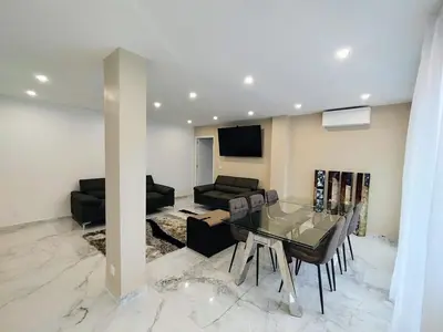 Coin salon dans l'établissement L'Exclusif Paris Neuilly Levallois