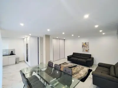 Coin salon dans l'établissement L'Exclusif Paris Neuilly Levallois