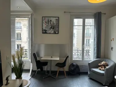 Coin salon dans l'établissement Cosy studio Beaubourg paris centre