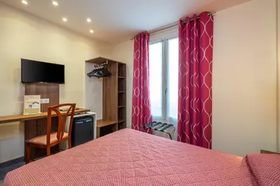Cuisine ou kitchenette dans l'établissement Hotel Terminus Montparnasse