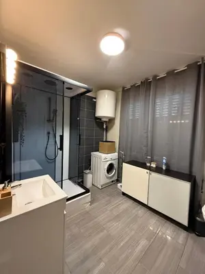Cuisine ou kitchenette dans l'établissement Apartment Cachan