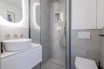 Salle de bains dans l'établissement Cozy studio for 2 people - Place de la République