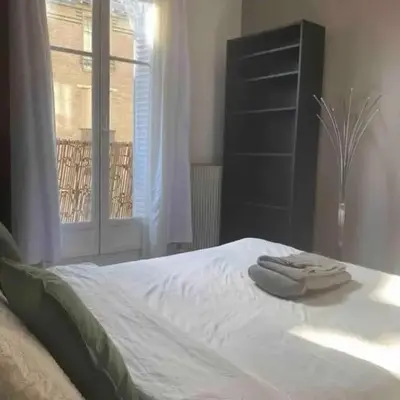 Beautiful Flat Champs-Elysée