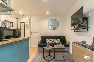 Cuisine ou kitchenette dans l'établissement MBA - Splendide Appart Proche Père Lachaise