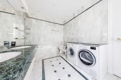 Salle de bains dans l'établissement Exceptional apartment near the Eiffel Tower 3 BDR 5 P