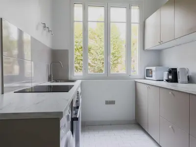 Cuisine ou kitchenette dans l'établissement Charming apartment -1BR-2P- Boulogne-Billancourt