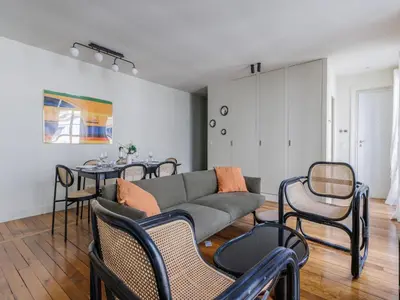 Coin salon dans l'établissement Charming apartment - 2BDR 4P - St Germain des Prés