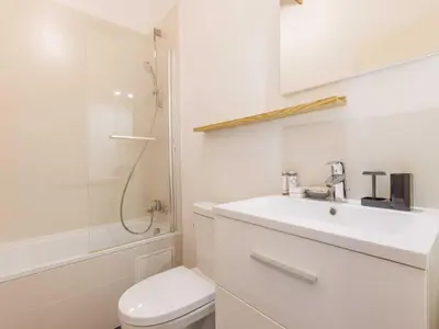 Salle de bains dans l'établissement Studio COSY near Invalides - 2P