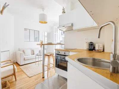 Cuisine ou kitchenette dans l'établissement Flat with balcony 1BDR 2P - Batignolles