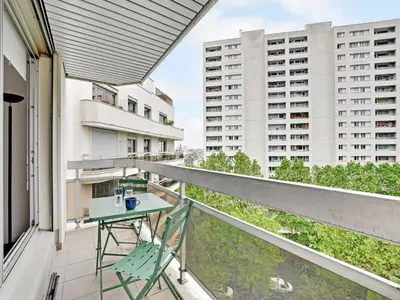 Balcon ou terrasse dans l'établissement Elegant apt private balcony 2BD 6P - Levallois