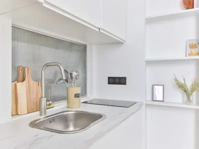 Cuisine ou kitchenette dans l'établissement Cosy Studio 2P Odeon Saint Michel