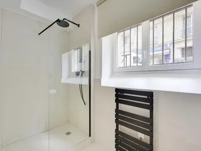 Salle de bains dans l'établissement Lovely studio 2P - PASSY - Mobility Lease