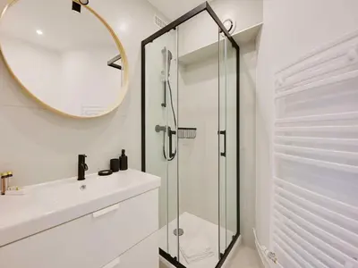 Salle de bains dans l'établissement Modern studio 2P - Courbevoie La Défense