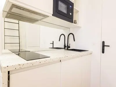 Cuisine ou kitchenette dans l'établissement Cosy studio - Sentier Les Halles - Mobility lease