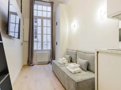 Coin salon dans l'établissement Cosy studio - Sentier Les Halles - Mobility lease