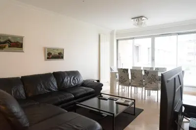 Coin salon dans l'établissement T3 apartment in the heart of La Villette