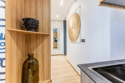 Cuisine ou kitchenette dans l'établissement Magnifique apartment 2BR 6P Gare du Nord