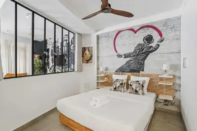 Un ou plusieurs lits dans un hébergement de l'établissement Spacious apartment - 4BR 10P - Place d'Italie