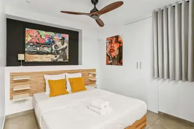 Un ou plusieurs lits dans un hébergement de l'établissement Spacious apartment - 4BR 10P - Place d'Italie