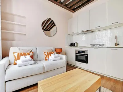 Cuisine ou kitchenette dans l'établissement Charming studio- 2P- Le Marais