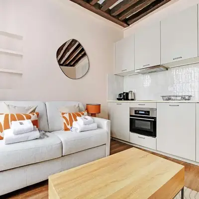 Charming studio- 2P- Le Marais