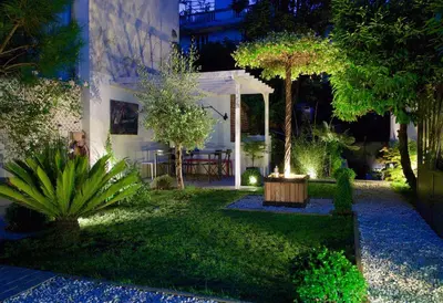 Jardin de l'établissement Villa du Square, Luxury Guest House