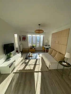 Plan de l'établissement Studio lumineux proche de Paris