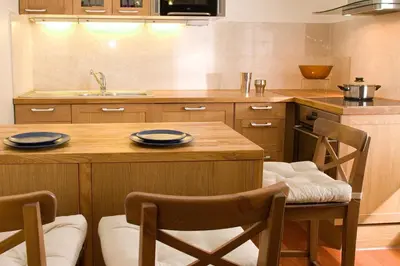 Cuisine ou kitchenette dans l'établissement Abbesses Montmartre Apartment