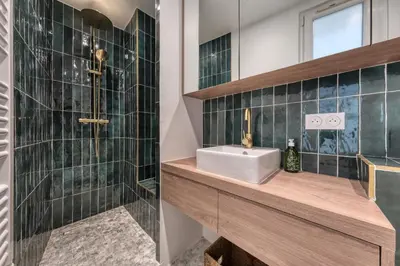Salle de bains dans l'établissement Renovated Apartment Saint-Germain-des-Prés - Le Bon Marché