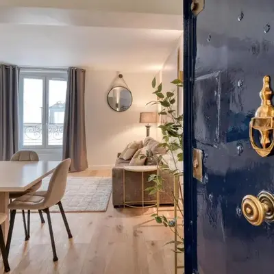Renovated Apartment Saint-Germain-des-Prés - Le Bon Marché