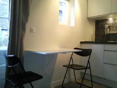 Cuisine ou kitchenette dans l'établissement Studio en plein cœur de Paris
