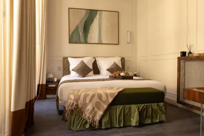 Un ou plusieurs lits dans un hébergement de l'établissement Hotel Palais Bourbon