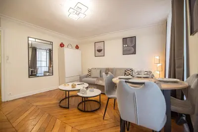 Coin salon dans l'établissement CIA - rue du Colisée, near Champs Élysées