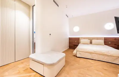 Un ou plusieurs lits dans un hébergement de l'établissement Luxurious Suite Eiffel Tower Flandrin Muette AC