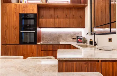 Cuisine ou kitchenette dans l'établissement Luxurious Suite Eiffel Tower Flandrin Muette AC