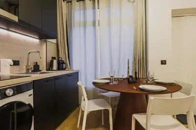 Cuisine ou kitchenette dans l'établissement Superb duplex 1 bedroom Center of Paris