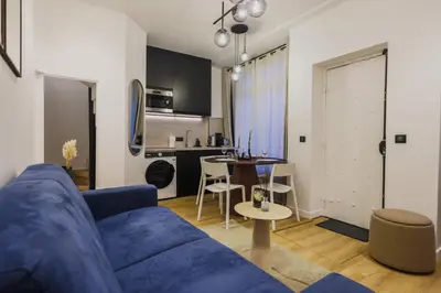 Cuisine ou kitchenette dans l'établissement Superb duplex 1 bedroom Center of Paris